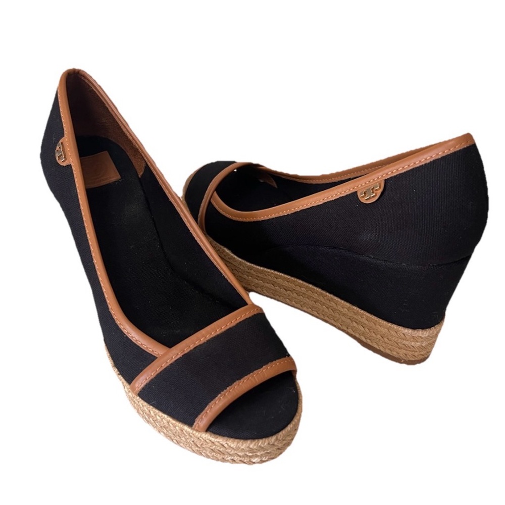 TORY BURCH MAJORCA BLACK CANVAS TAN LEATHER 8.5 PEEP TOE WEDGE ESPADRILLES